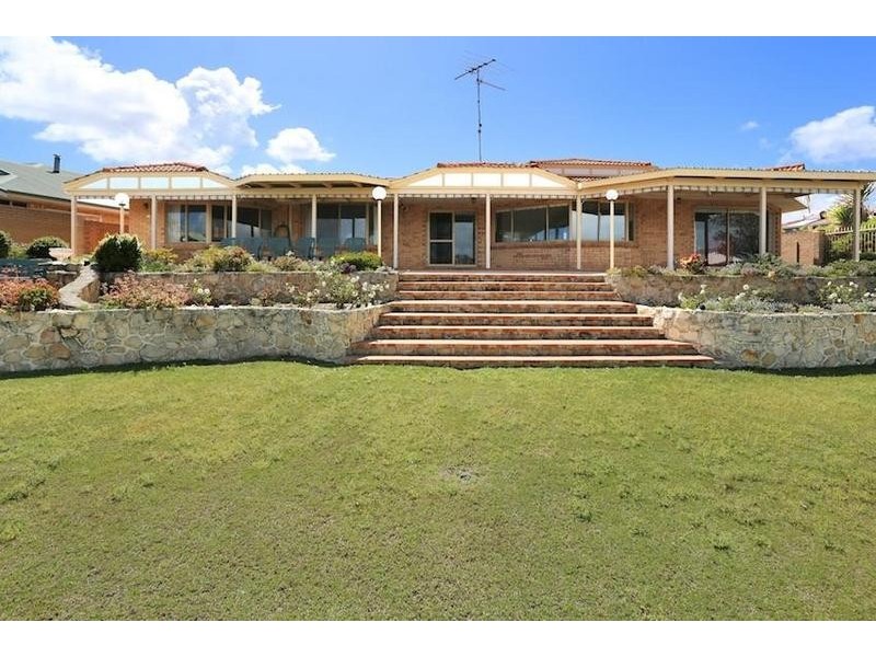 121 Leslie Street, Dudley Park WA 6210