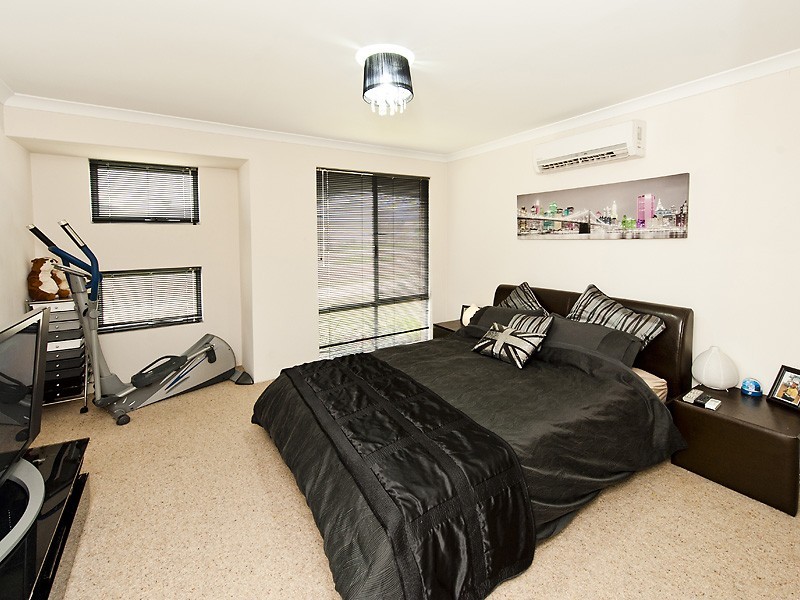 324 Pebble Beach Boulevard, Meadow Springs WA 6210