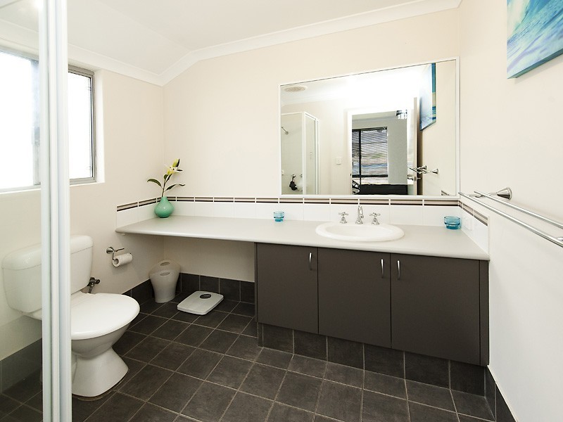 324 Pebble Beach Boulevard, Meadow Springs WA 6210