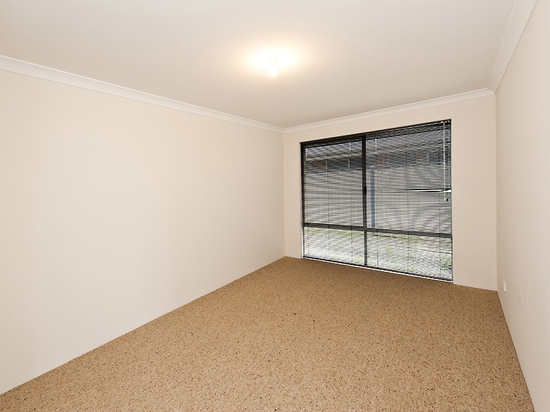 324 Pebble Beach Boulevard, Meadow Springs WA 6210