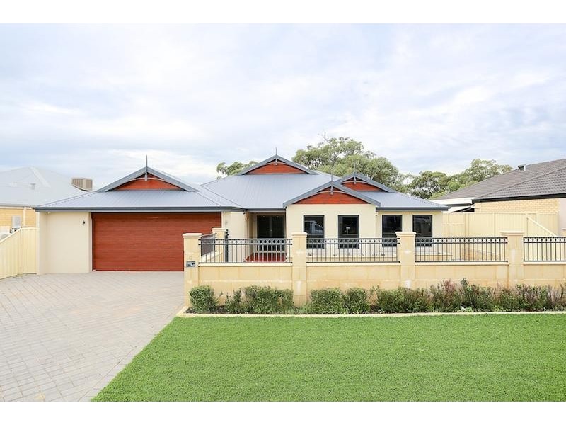 6 Teague Way, Lakelands WA 6180