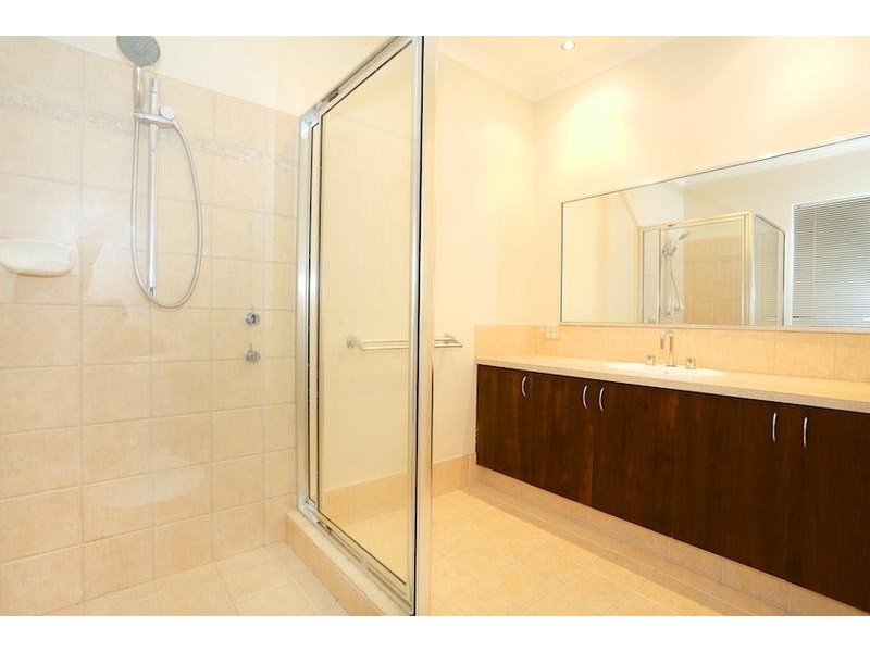 6 Teague Way, Lakelands WA 6180