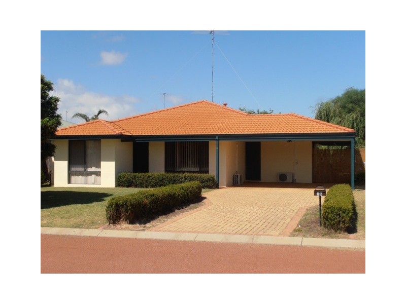 16 Aldenham Heights, Halls Head WA 6210