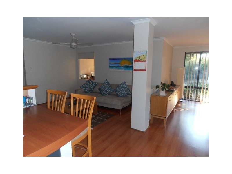 16 Aldenham Heights, Halls Head WA 6210