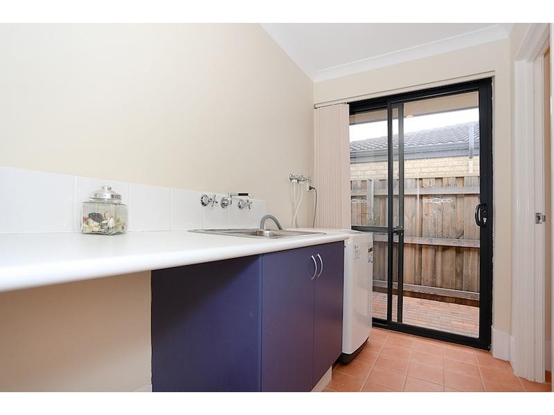 219 Peelwood Parade, Halls Head WA 6210