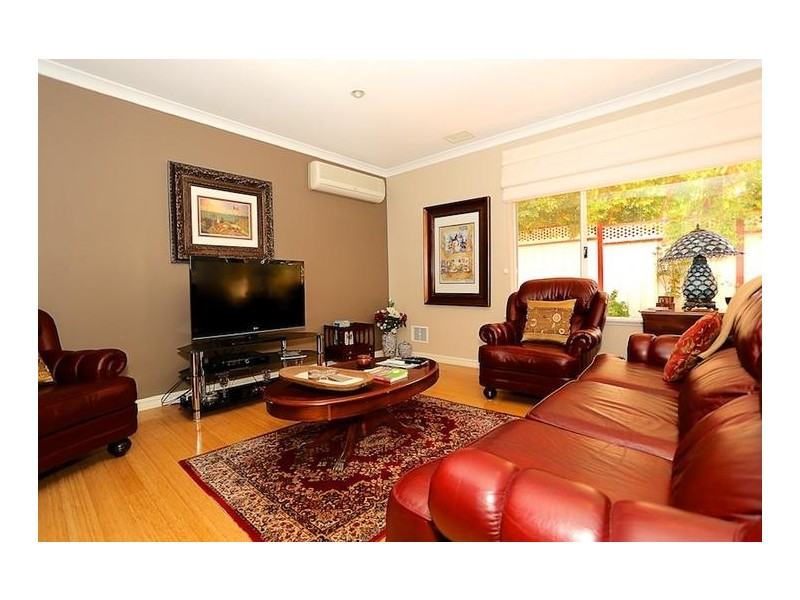 1/102 Janis Street, Halls Head WA 6210