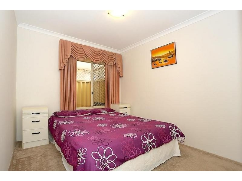 26 Vermont Avenue, Meadow Springs WA 6210