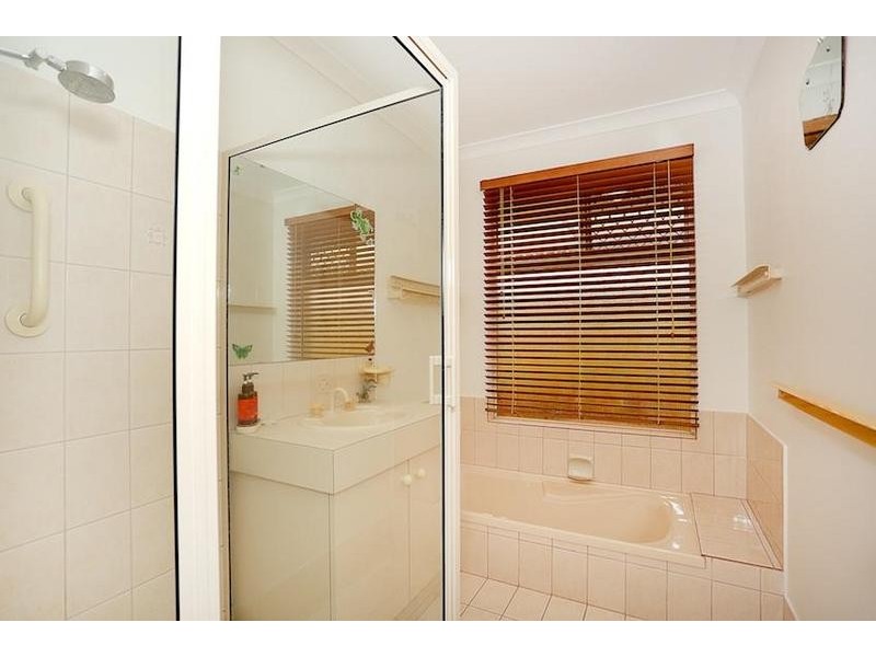 26 Vermont Avenue, Meadow Springs WA 6210