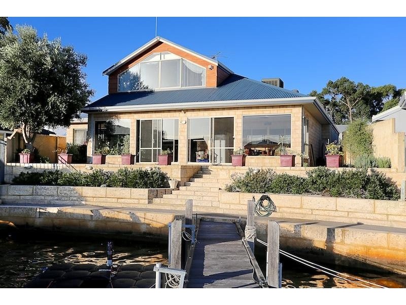 10 Tasman Loop, Dudley Park WA 6210