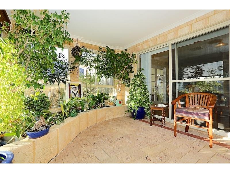 10 Tasman Loop, Dudley Park WA 6210