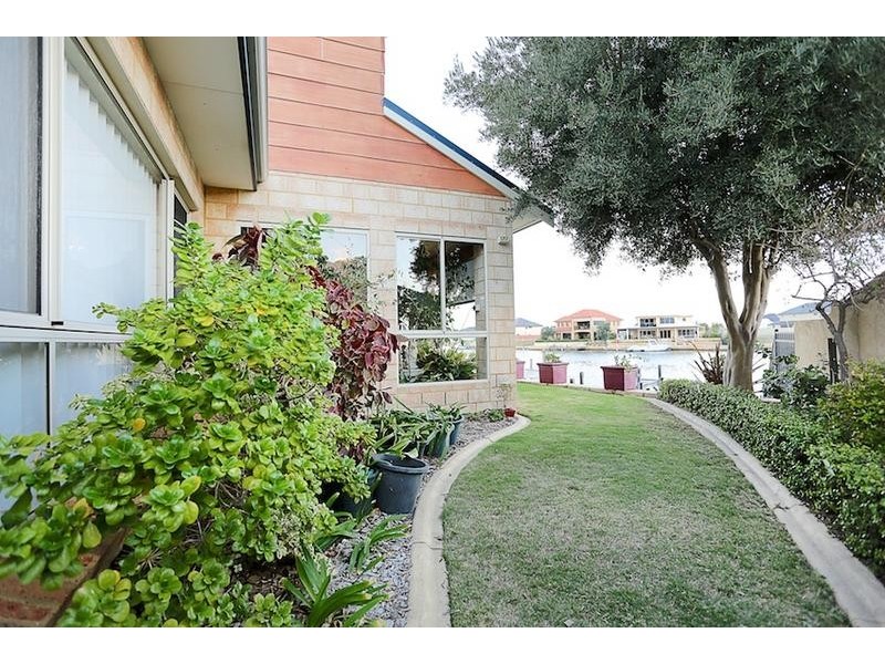 10 Tasman Loop, Dudley Park WA 6210