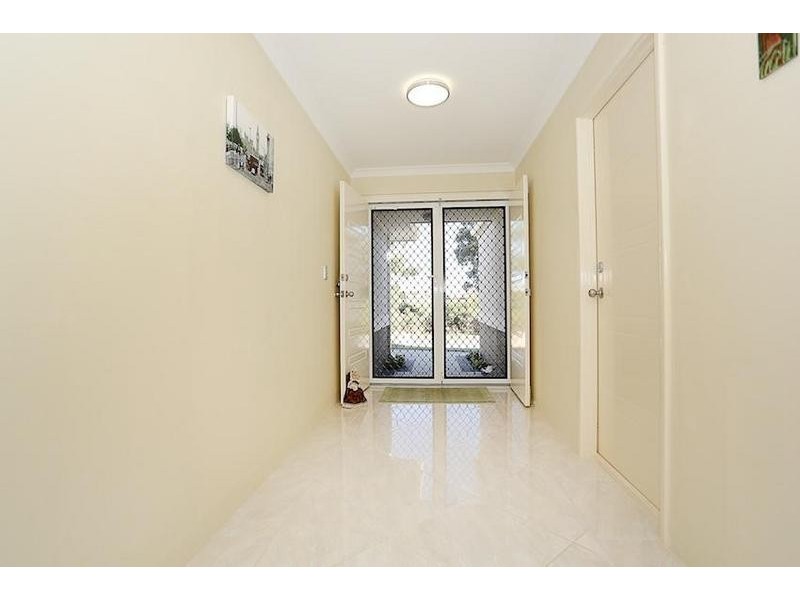 14 Santalum Circus, Halls Head WA 6210