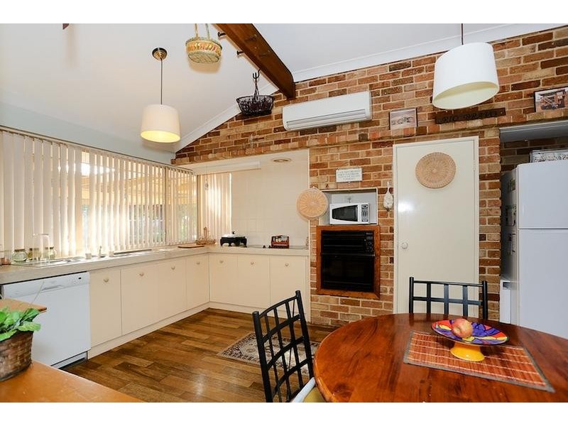 84 Murdoch Drive, Greenfields WA 6210