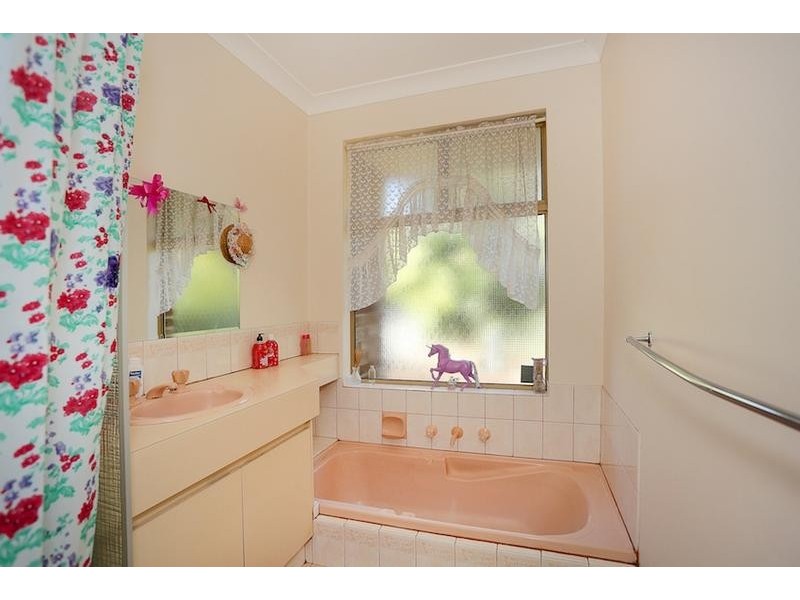 84 Murdoch Drive, Greenfields WA 6210