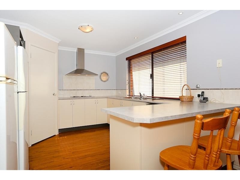 35 Donnybrook Turn, Dawesville WA 6211