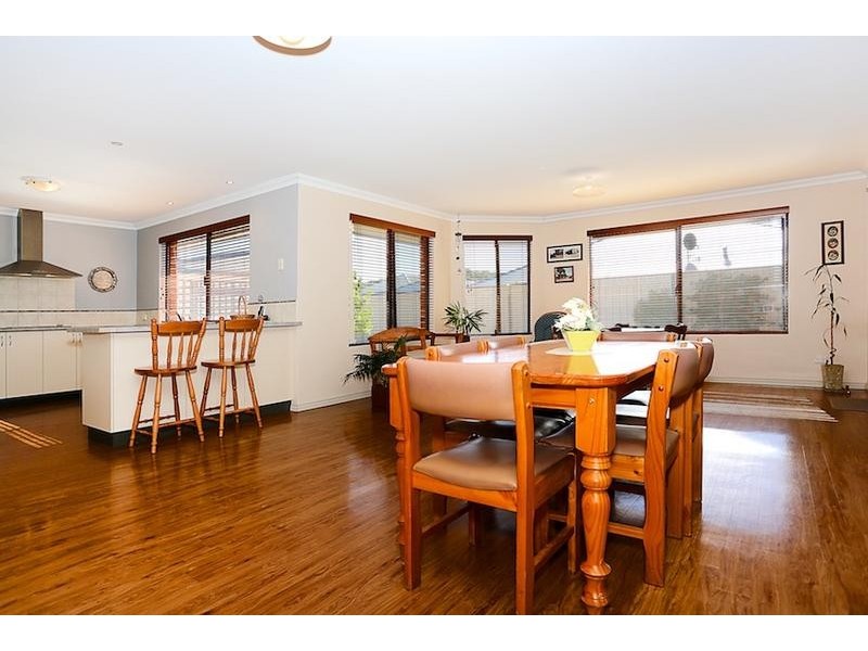 35 Donnybrook Turn, Dawesville WA 6211