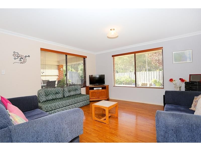 35 Donnybrook Turn, Dawesville WA 6211