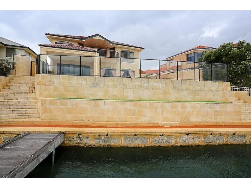19 Voyager Close, Wannanup WA 6210