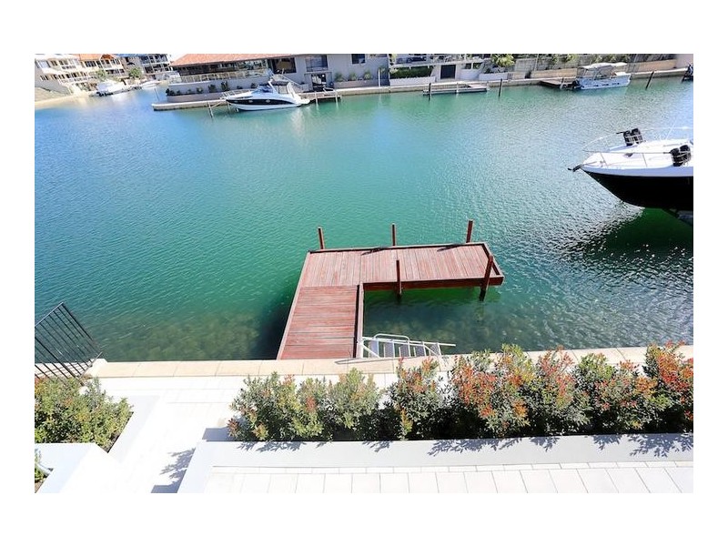 38 Leisure Way, Halls Head WA 6210