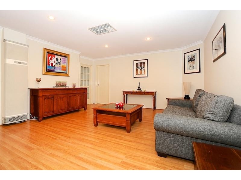 4 Catalpa Place, Falcon WA 6210