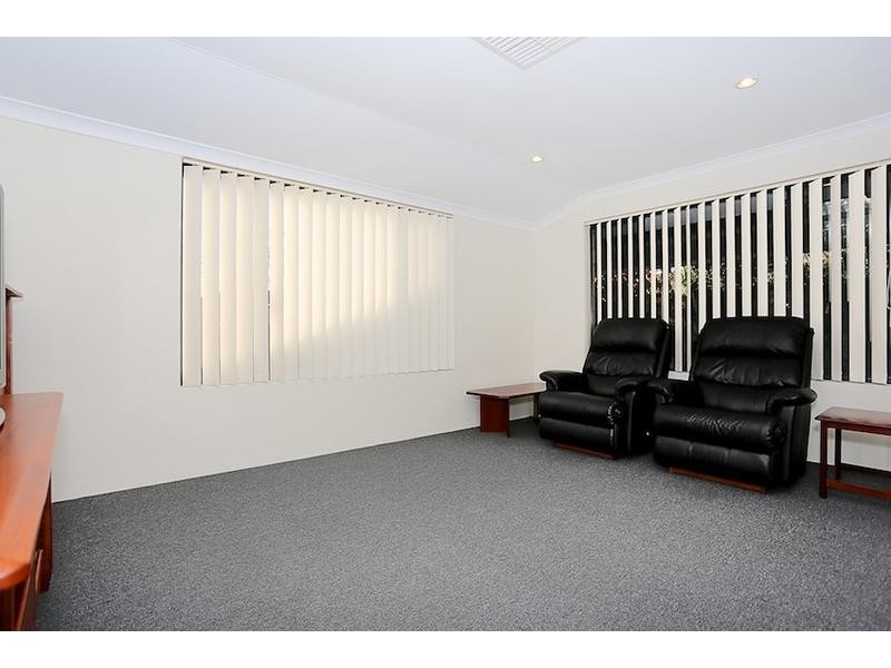 4 Catalpa Place, Falcon WA 6210