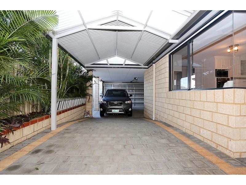 4 Catalpa Place, Falcon WA 6210