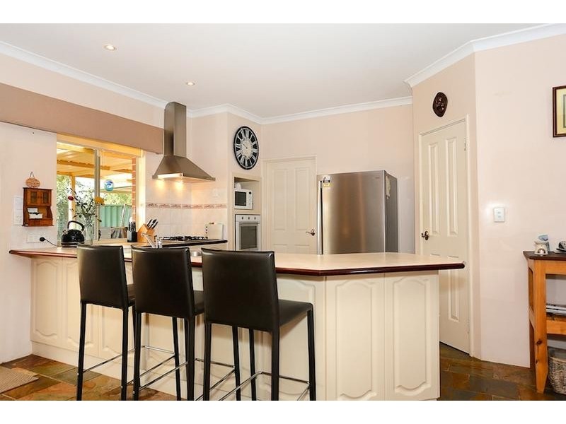 1 Langar Court, Erskine WA 6210