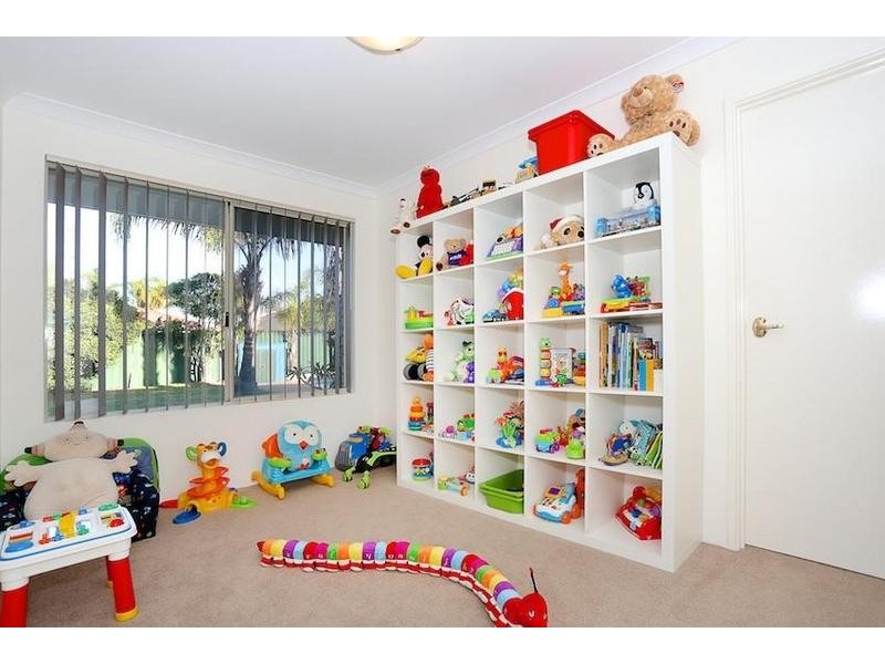 4 Pyrford Ramble, Erskine WA 6210