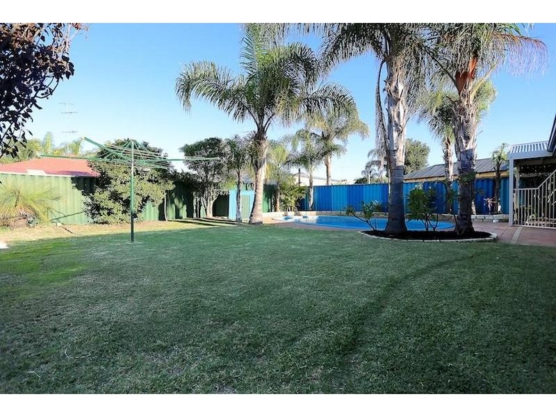 4 Pyrford Ramble, Erskine WA 6210