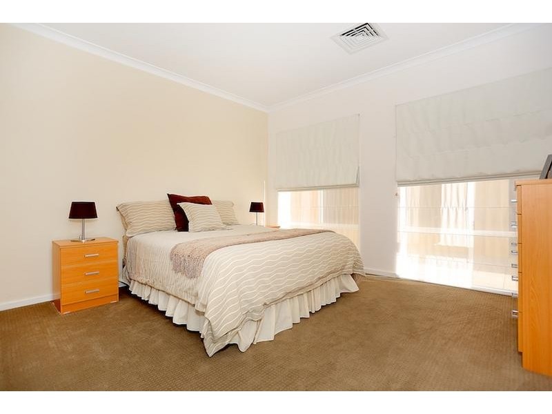 101 Darwin Terrace, Dudley Park WA 6210