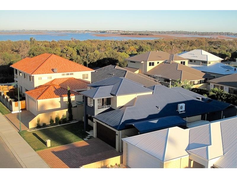 3 Dotterel Drive, Dudley Park WA 6210