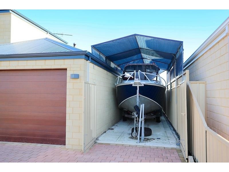 3 Dotterel Drive, Dudley Park WA 6210