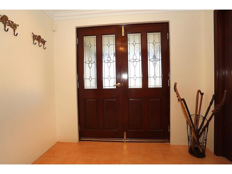 3 Dotterel Drive, Dudley Park WA 6210