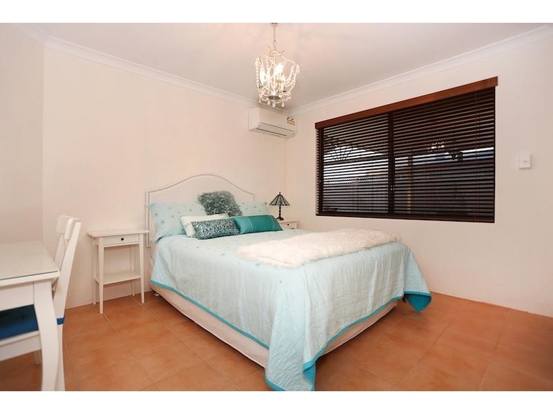 3 Dotterel Drive, Dudley Park WA 6210