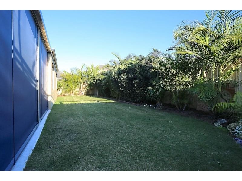 3 Dotterel Drive, Dudley Park WA 6210