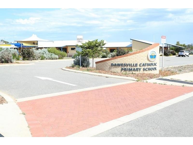 8 Gratitude Way, Dawesville WA 6211