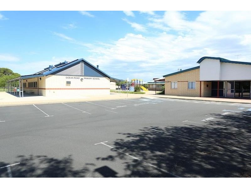 8 Gratitude Way, Dawesville WA 6211