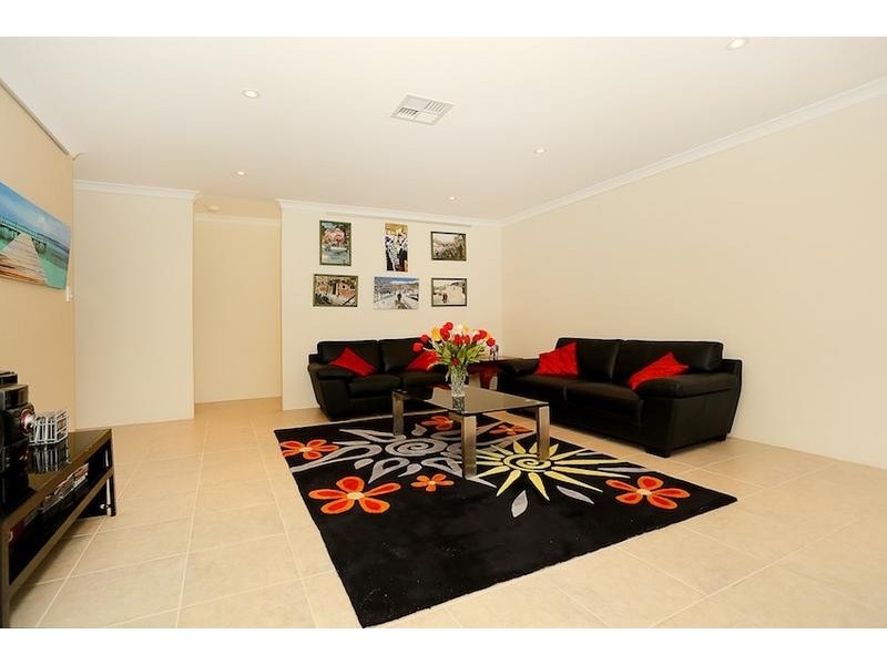 10 Dora Place, Dawesville WA 6211