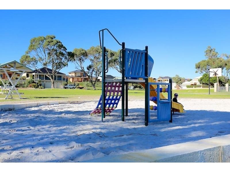 20/68 Hickman Road, Silver Sands WA 6210