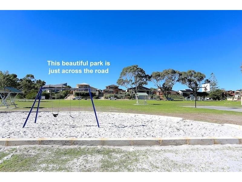 20/68 Hickman Road, Silver Sands WA 6210