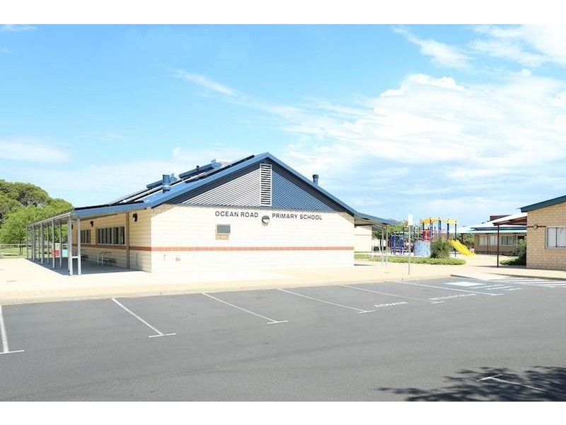 19 Oceanic Drive, Dawesville WA 6211