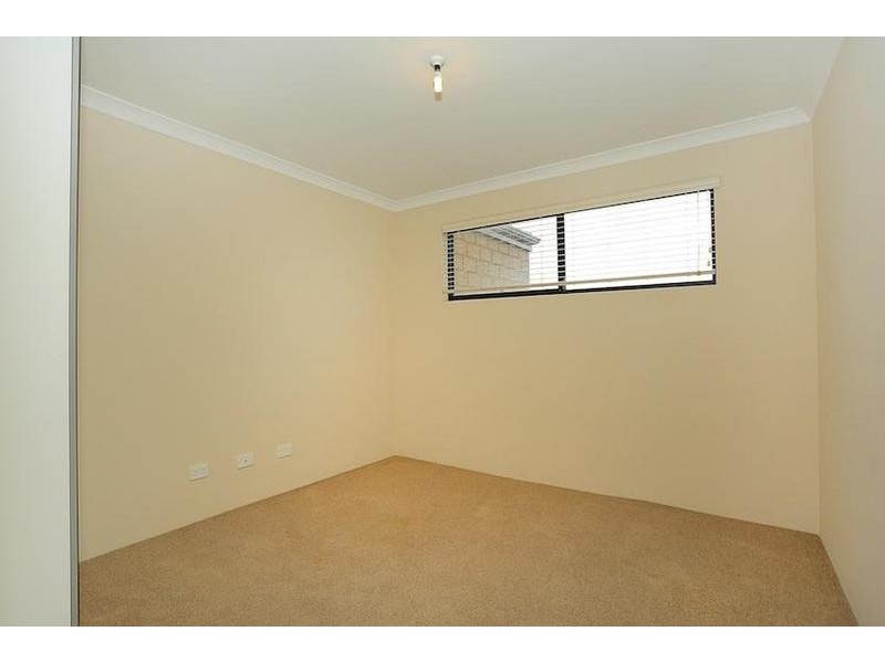 29 Bookleaf Loop, Halls Head WA 6210