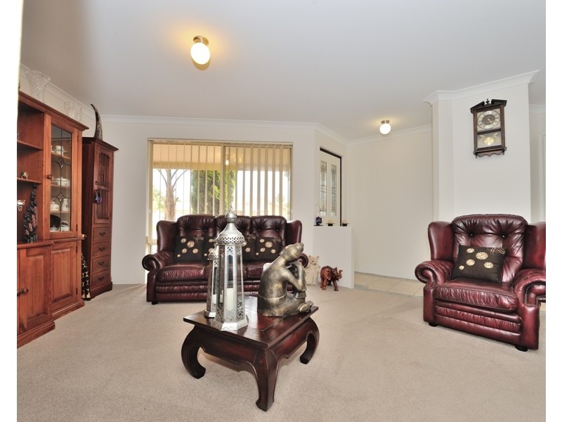 17 Sedgemere Tce, Erskine WA 6210