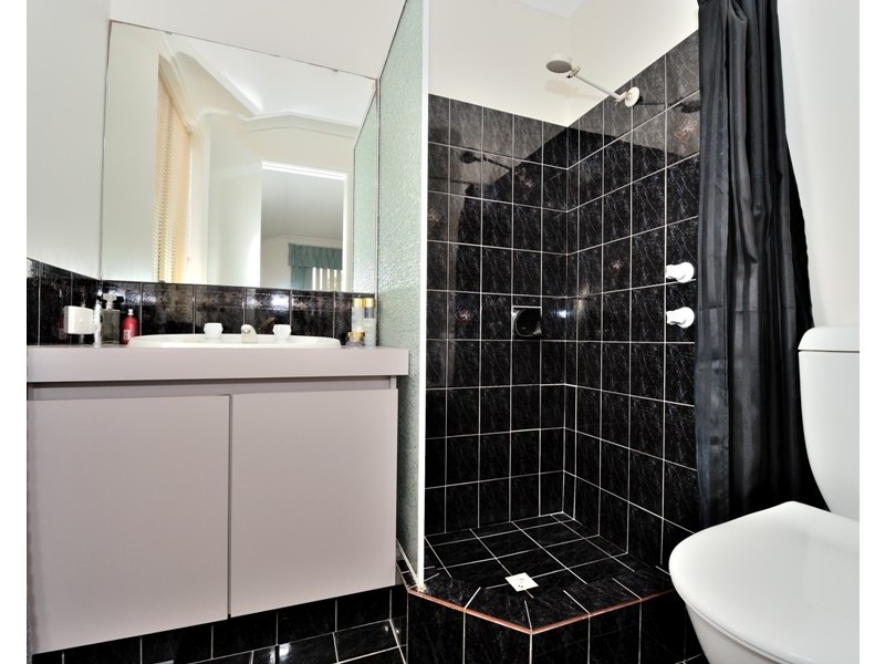 17 Sedgemere Tce, Erskine WA 6210