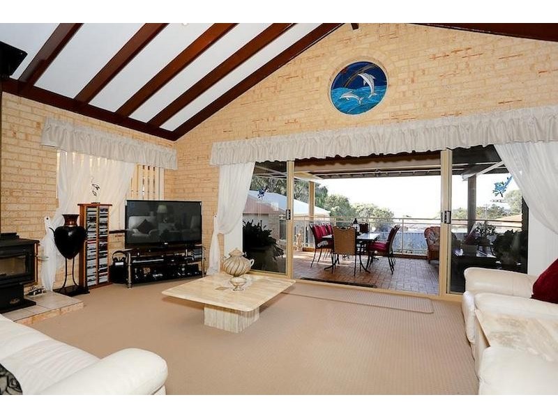 24 Park Ridge Drive, Bouvard WA 6211