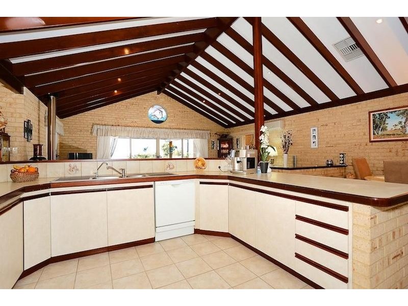 24 Park Ridge Drive, Bouvard WA 6211