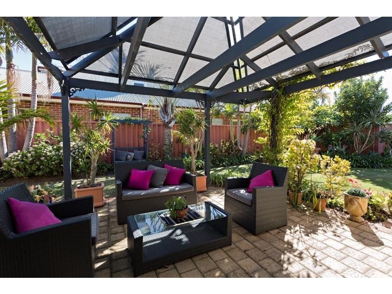 9 Birtles Grove, Erskine WA 6210