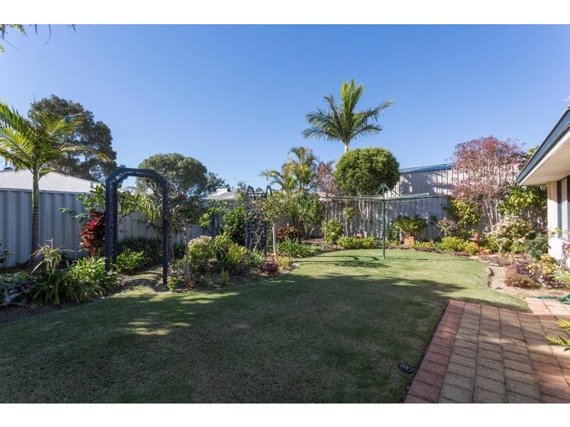 9 Birtles Grove, Erskine WA 6210