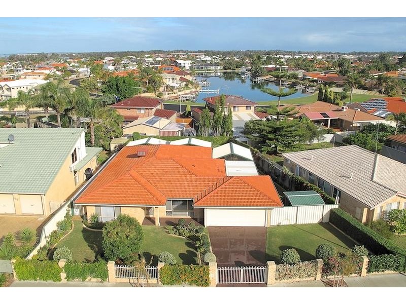 105 Leslie Street, Dudley Park WA 6210