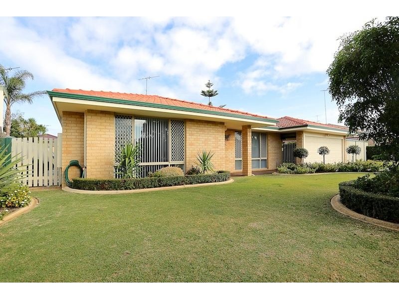 105 Leslie Street, Dudley Park WA 6210